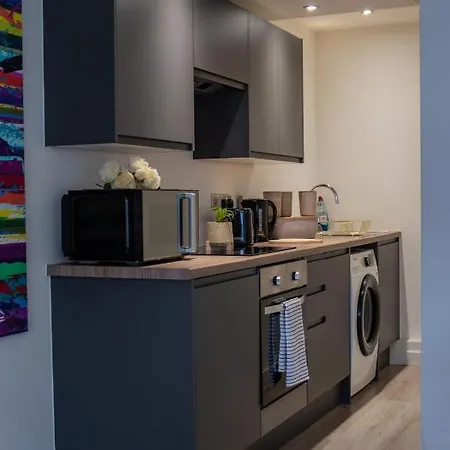 Bv Conditioning House Royal Comfy Bradford Apartment *